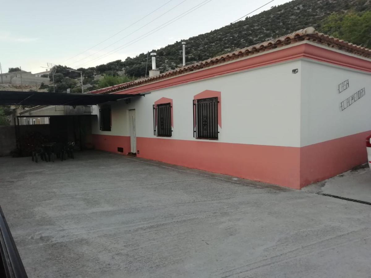 卡斯特里尔El Almendro De Fuentes Nuevas别墅 外观 照片