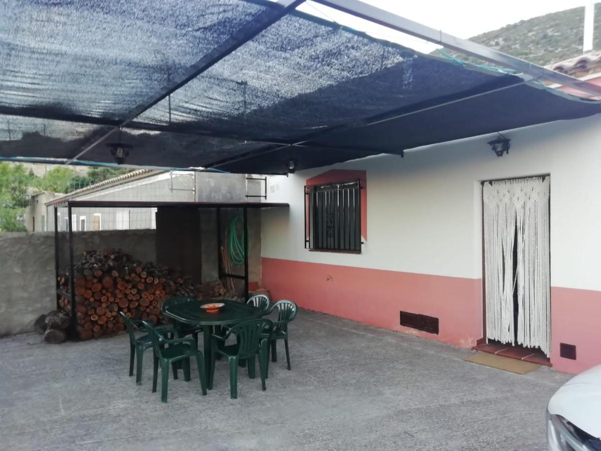 卡斯特里尔El Almendro De Fuentes Nuevas别墅 外观 照片